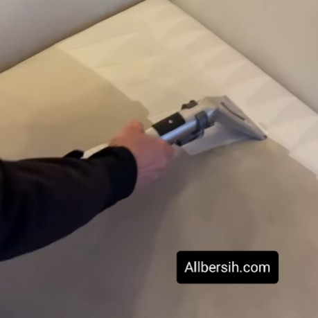 Allbersih menyediakan jasa cuci sofa panggilan Jakarta Selatan untuk membantu membersihkan sofa langsung di lokasi tanpa perlu dipindahkan. Proses pencucian dilakukan di rumah pelanggan dengan metode kerja yang tertata agar sofa kembali bersih, segar, dan nyaman digunakan. Jasa cuci sofa panggilan Jakarta Selatan ini cocok untuk sofa ruang tamu, sofa keluarga, maupun sofa yang digunakan setiap hari.