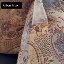 Allbersih menyediakan cuci sofa kain Jakarta Selatan untuk membantu membersihkan sofa berbahan kain yang digunakan setiap hari. Proses pencucian dilakukan langsung di lokasi dengan metode kerja yang disesuaikan dengan karakter bahan kain agar sofa kembali bersih tanpa merusak tekstur. Layanan cuci sofa kain Jakarta Selatan ini cocok untuk sofa ruang tamu, ruang keluarga, maupun area kerja di rumah.
